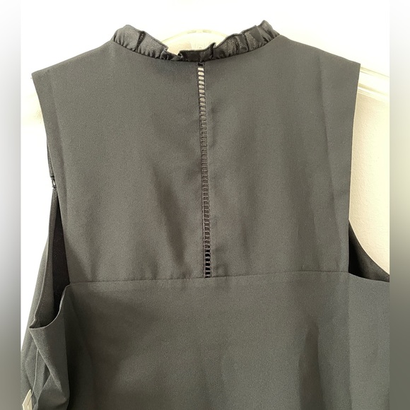 NWT Cooper & Ella Black Sleeveless Blouse Size XS - Picture 8 of 10